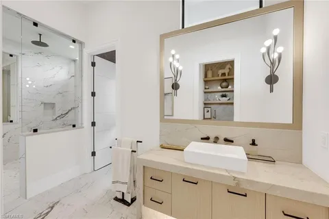 $7,075,000 | 767 Park Shore Drive, Naples, FL 34103