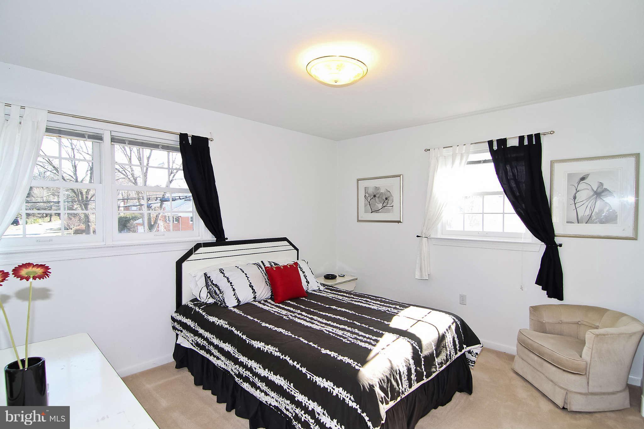 6511 Winnepeg Road Bethesda, MD 20817 - Photo 18 of 30 Bedroom