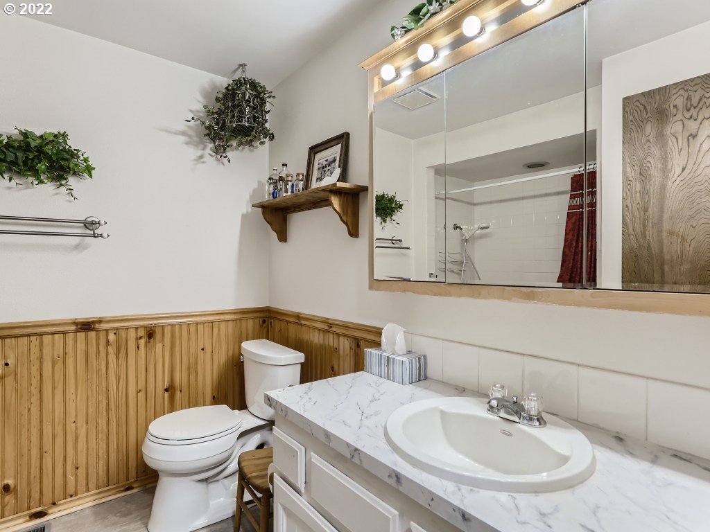 7085 Ridgegate Drive Gladstone, OR 97027 - Photo 19 of 25 Gallery Image 19