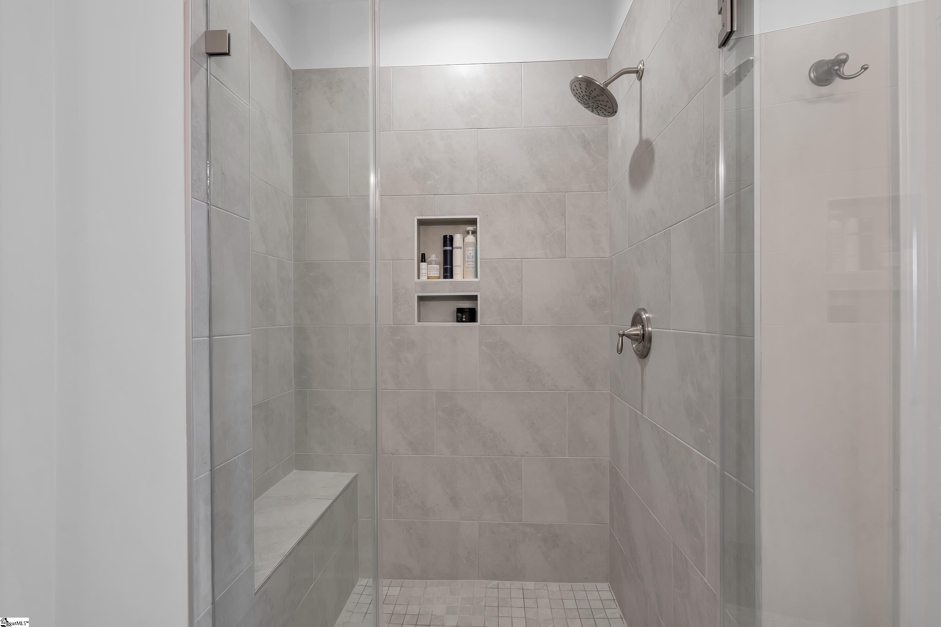 18 Hasbrook Lane Greenville, SC 29607 - Photo 12 of 27