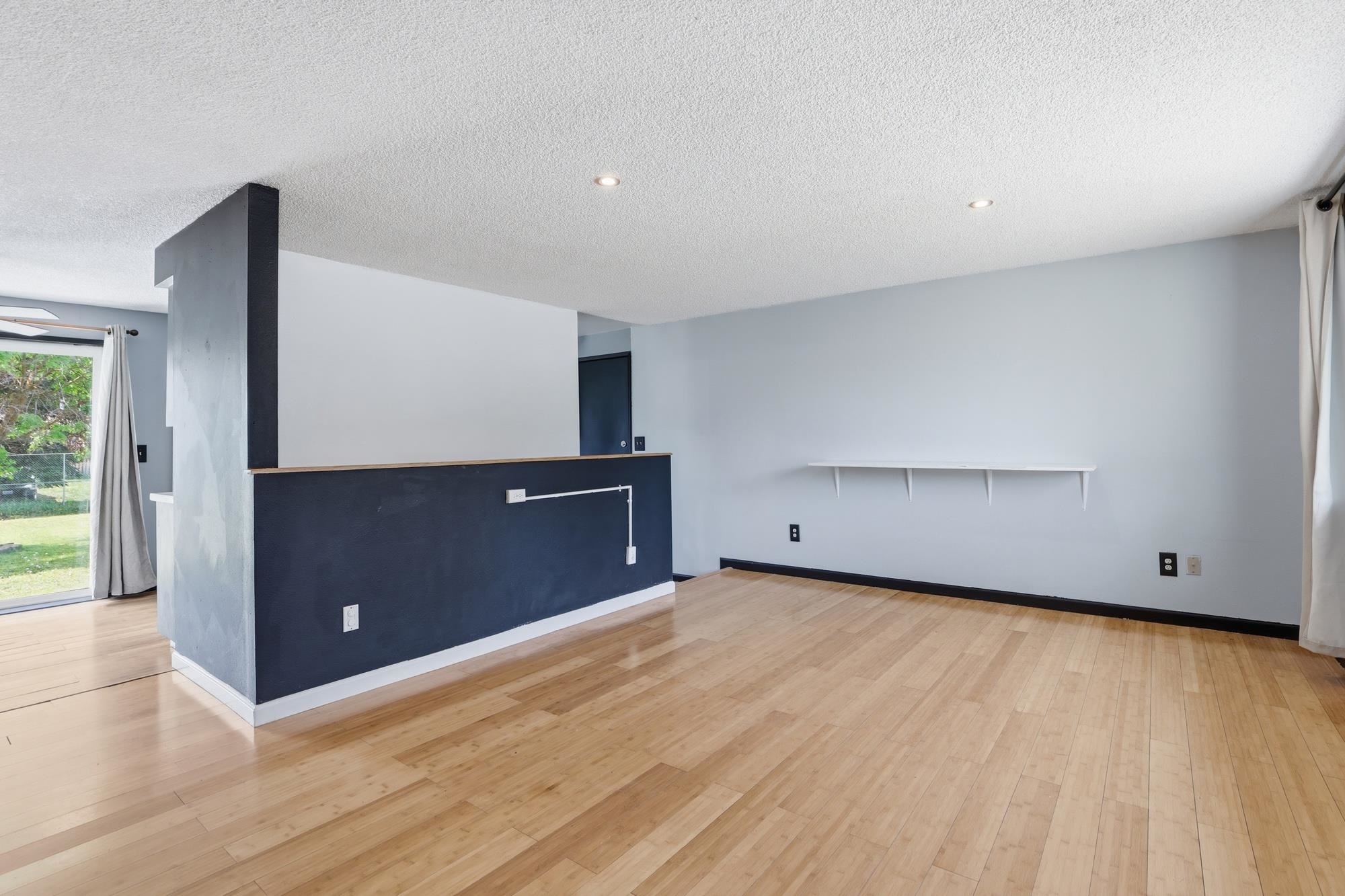 4715 North Progress Road Spokane Valley, WA 99216 - Photo 5 of 36 Gallery Image 5