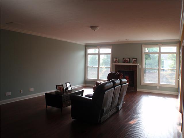 5782 Hall Road Plainfield, IN 46168 - Photo 9 of 15