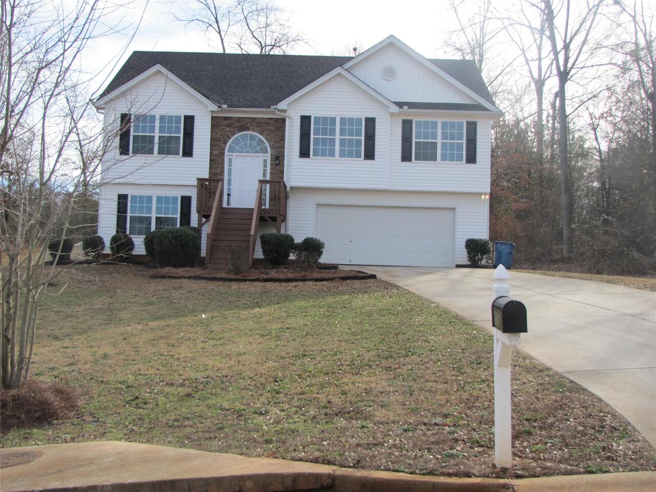 708 Moonlite Trace, Unit 3 Winder, GA 30680 - Photo 1 of 1 Gallery Image 1