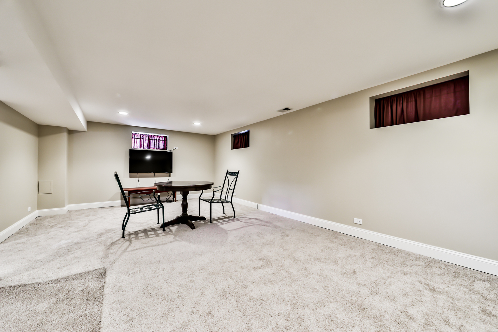 587 Selborne Road Riverside, IL 60546 - Photo 26 of 38