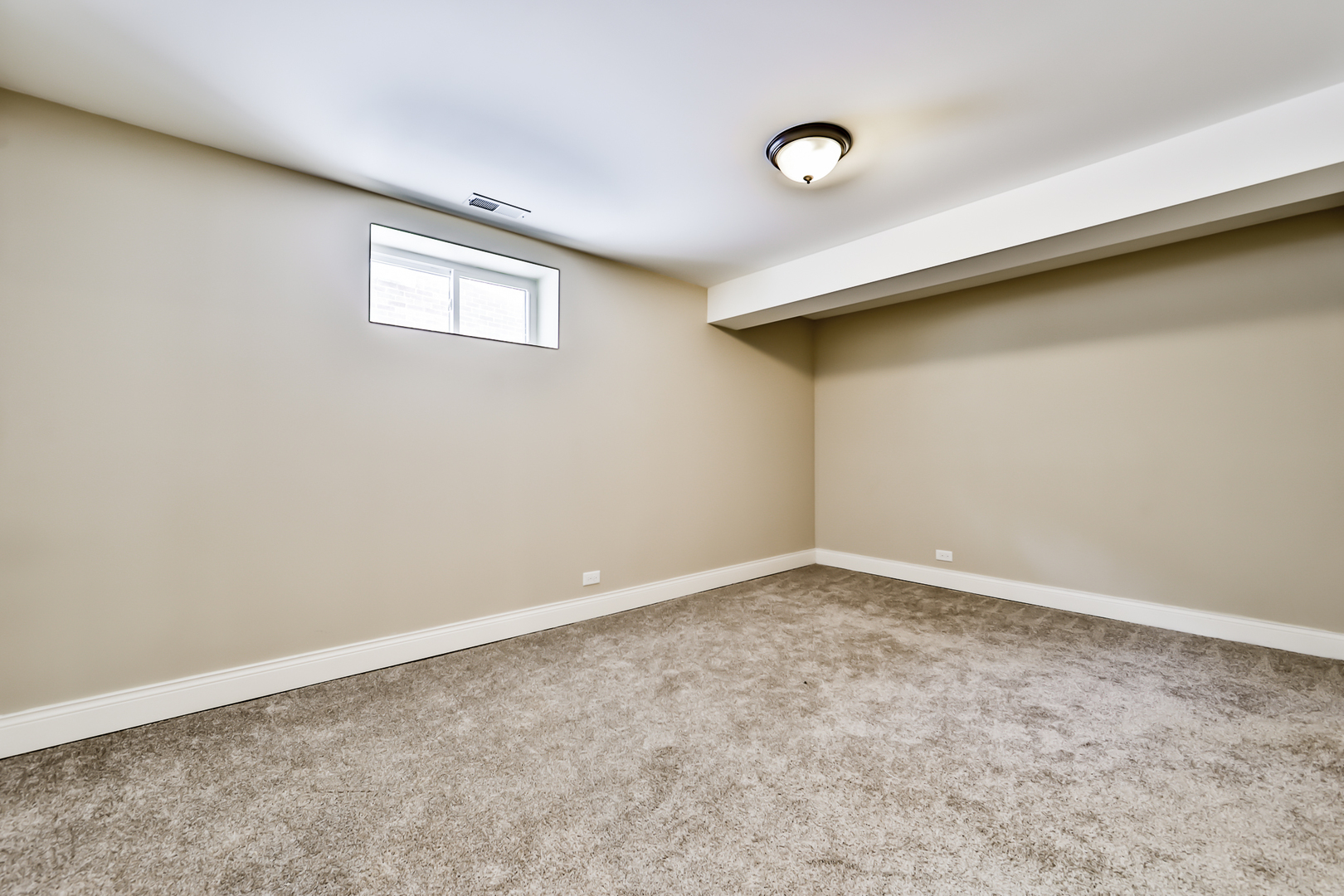 587 Selborne Road Riverside, IL 60546 - Photo 27 of 38