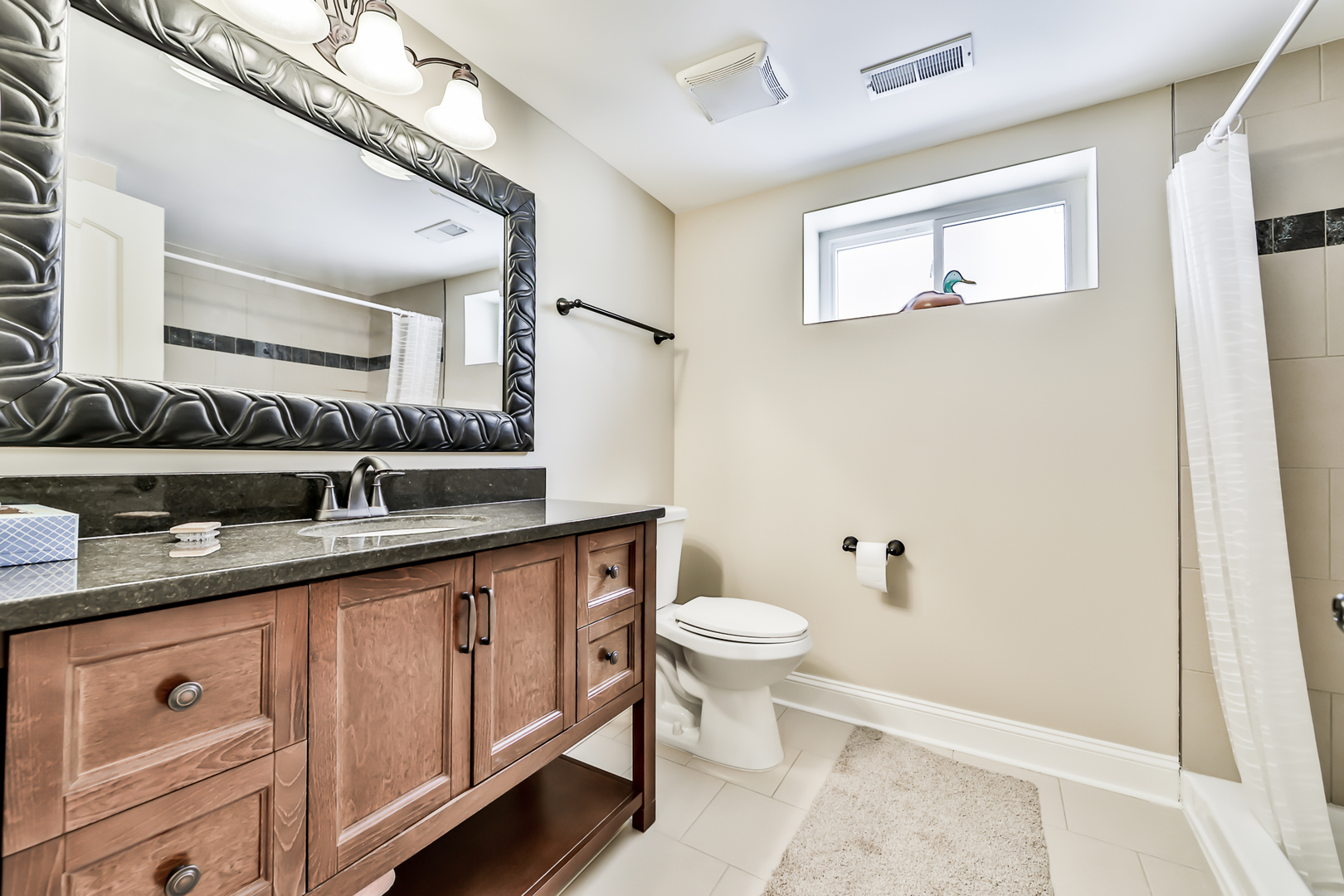 587 Selborne Road Riverside, IL 60546 - Photo 29 of 38