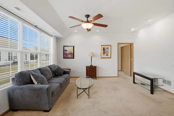 $279,900 | 13488 Delaney Road, Huntley, IL 60142