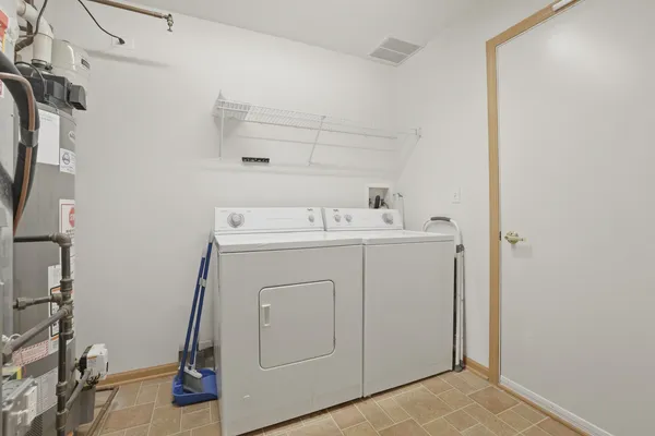 $279,900 | 13488 Delaney Road, Huntley, IL 60142