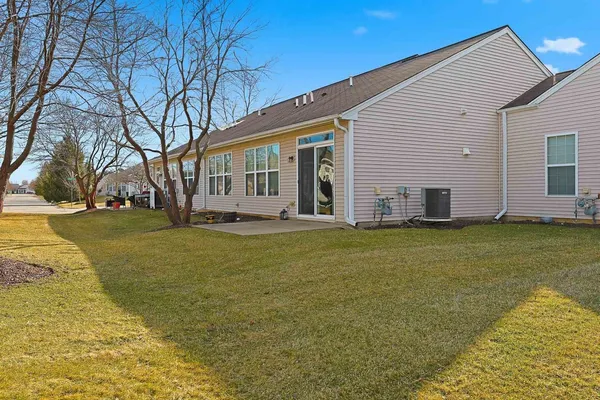 $279,900 | 13488 Delaney Road, Huntley, IL 60142