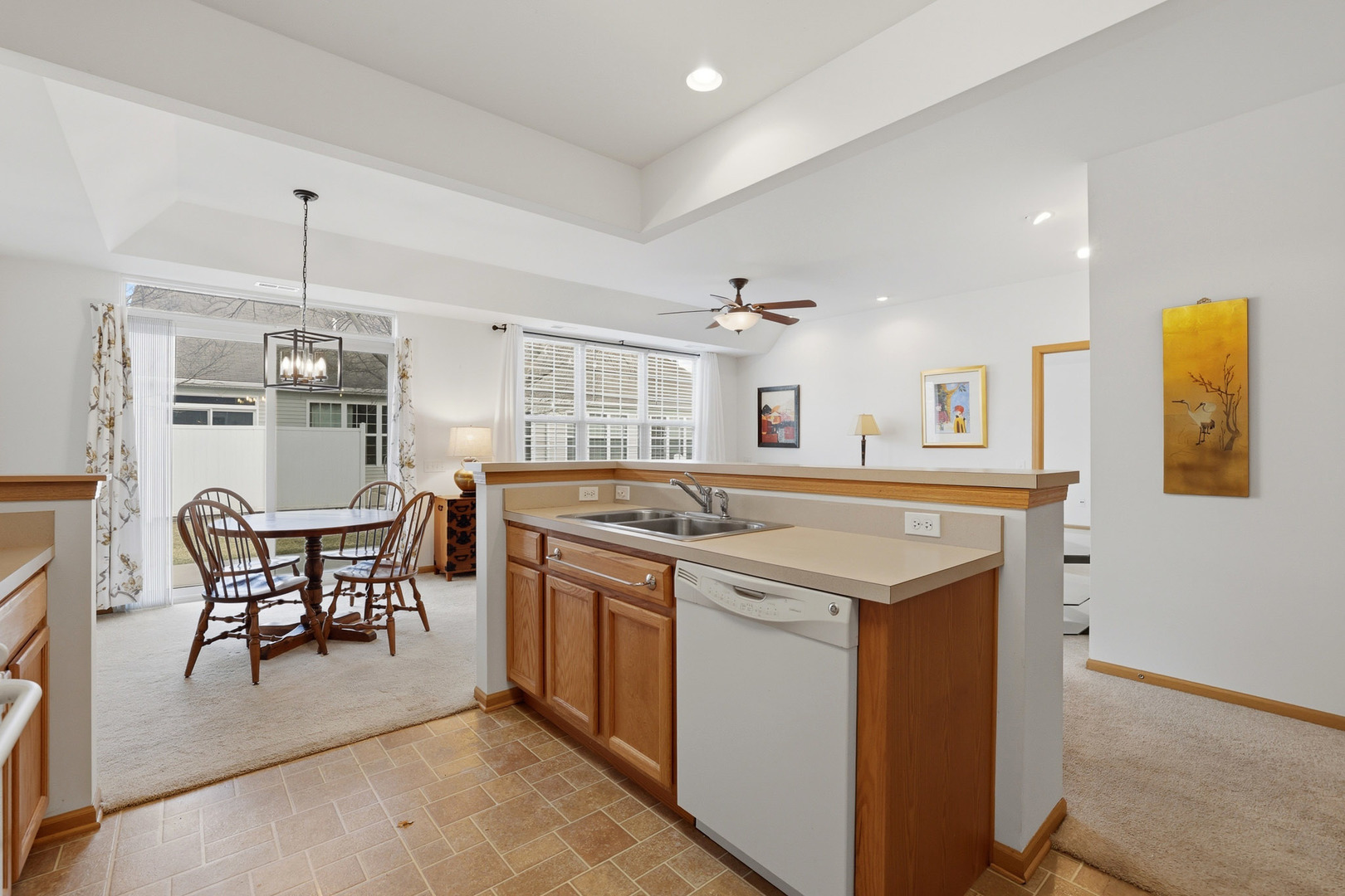 13488 Delaney Road Huntley, IL 60142 - Photo 8 of 24