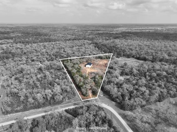 $600,000 | 25504 Squirrel Road, New Ulm, TX 78950