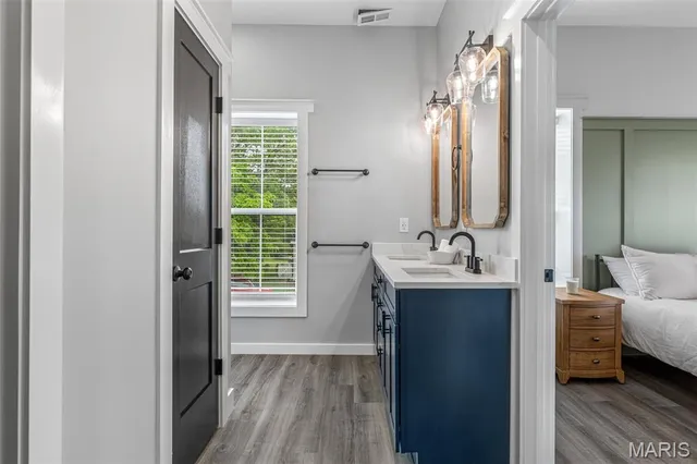 $425,000 | 422 North 2nd Street, De Soto, MO 63020