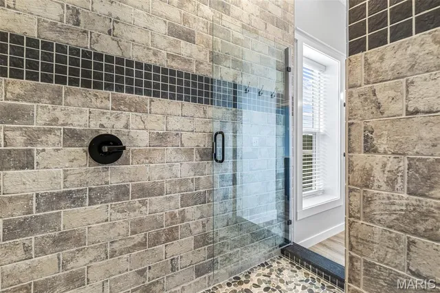 $425,000 | 422 North 2nd Street, De Soto, MO 63020