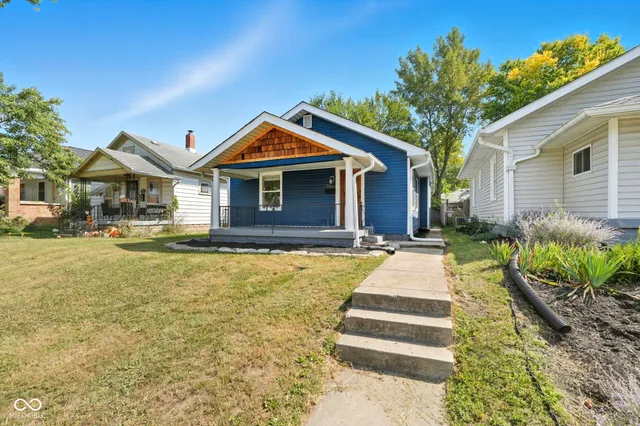$220,000 | 945 North Bosart Avenue, Indianapolis, IN 46201