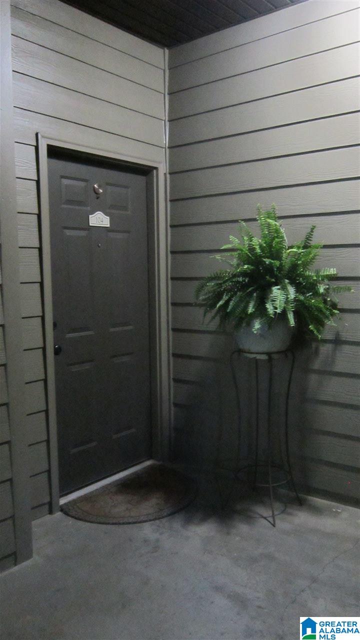 104 Riverhaven Place, Unit 104 Birmingham, AL 35216 - Photo 2 of 41