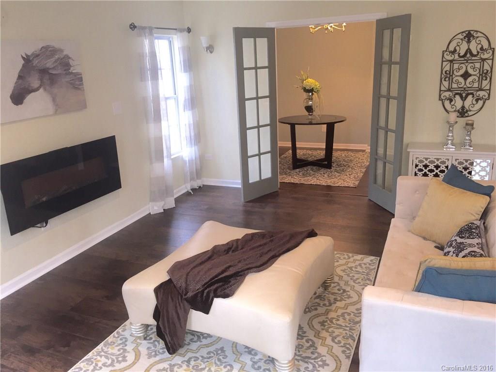 6019 Running Deer Road Charlotte, NC 28214 - Photo 9 of 21 Gallery Image 9