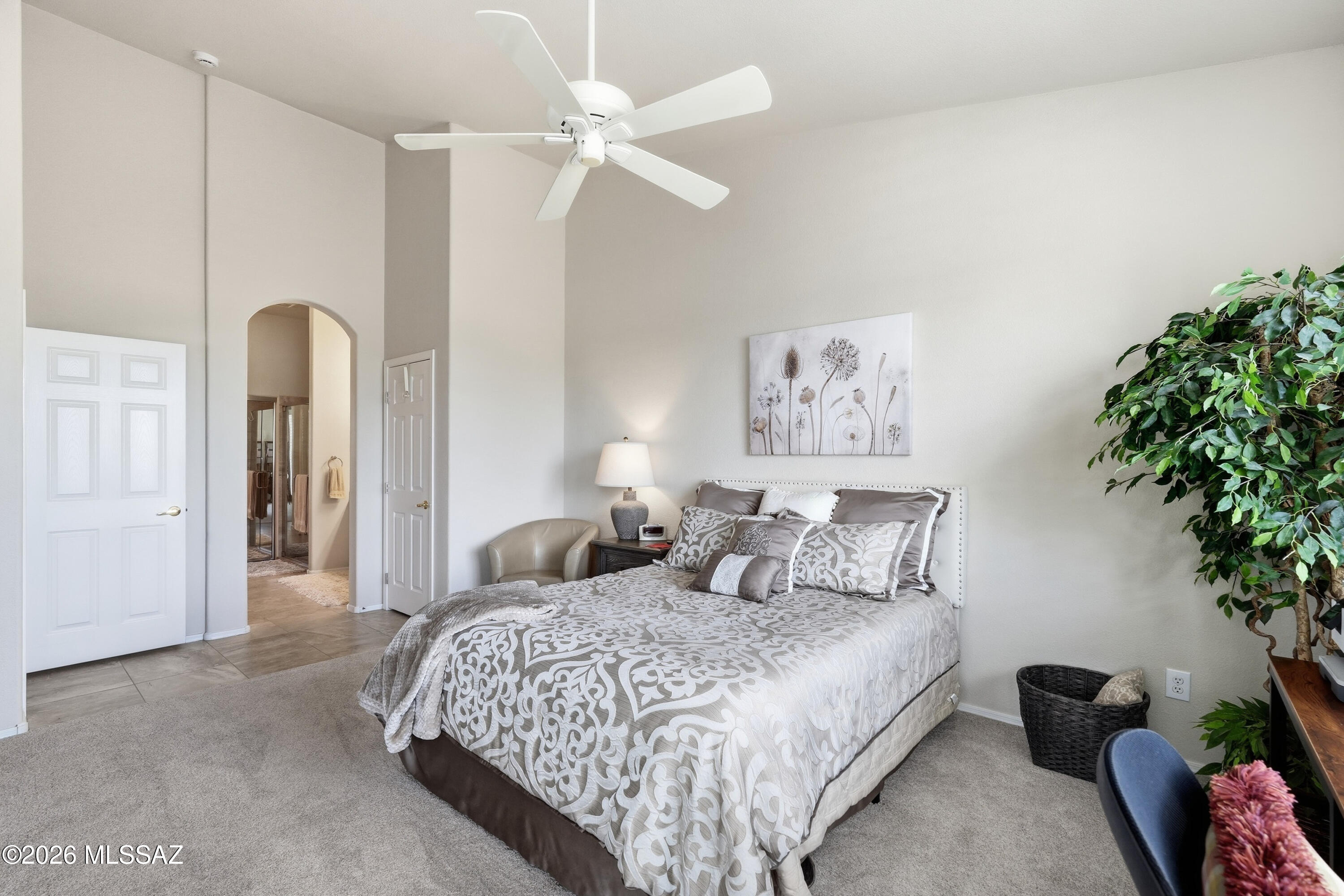 64453 East Wind Ridge Circle Tucson, AZ 85739 - Photo 19 of 28 Master Bath Suite of Master