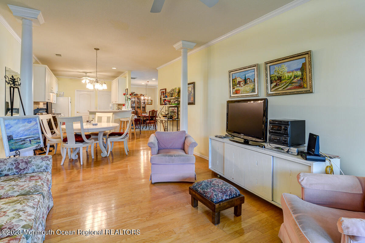 6 Silverside Road Lakewood, NJ 08701 - Photo 11 of 38 011 - Small