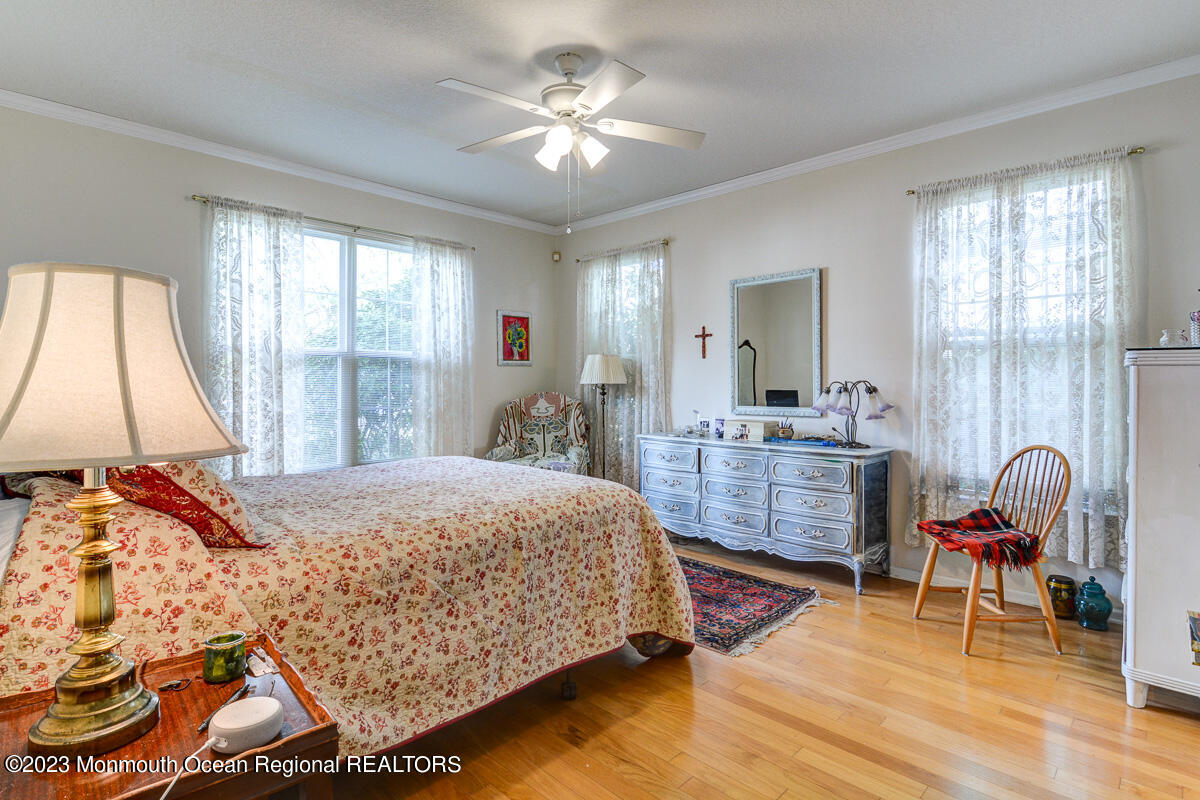 6 Silverside Road Lakewood, NJ 08701 - Photo 17 of 38 017 - Small