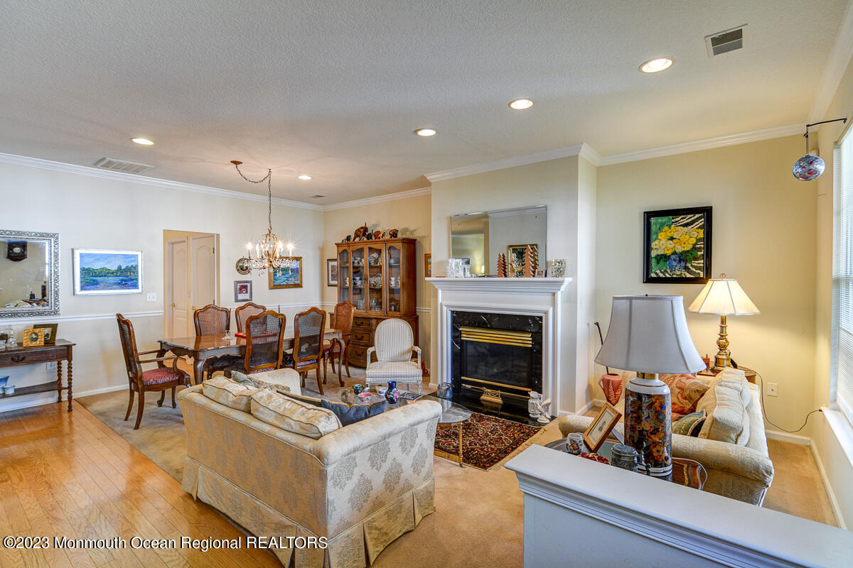 6 Silverside Road Lakewood, NJ 08701 - Photo 7 of 38 007 - Small