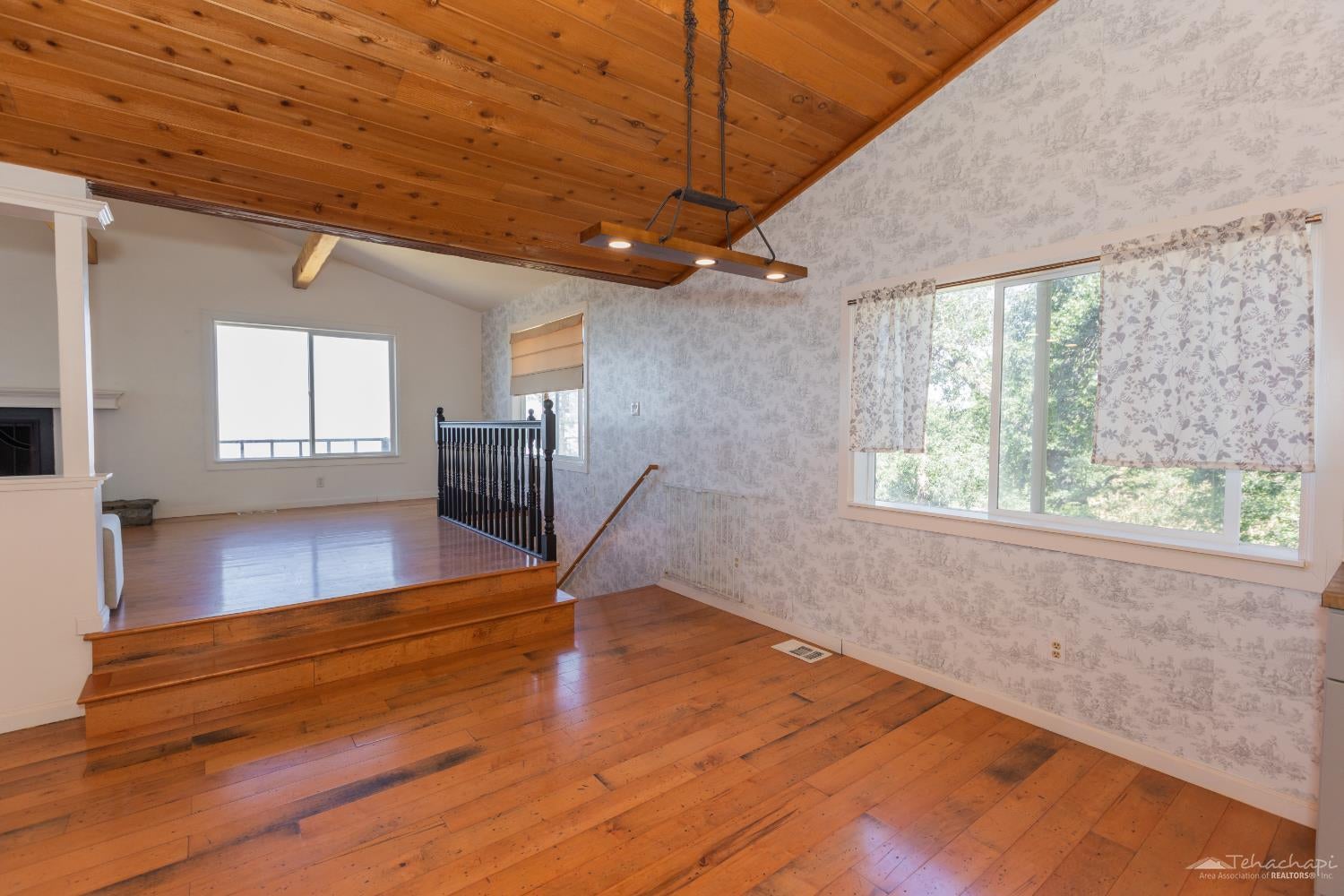 29380 Surrey Way Tehachapi, CA 93561 - Photo 9 of 57 Gallery Image 9