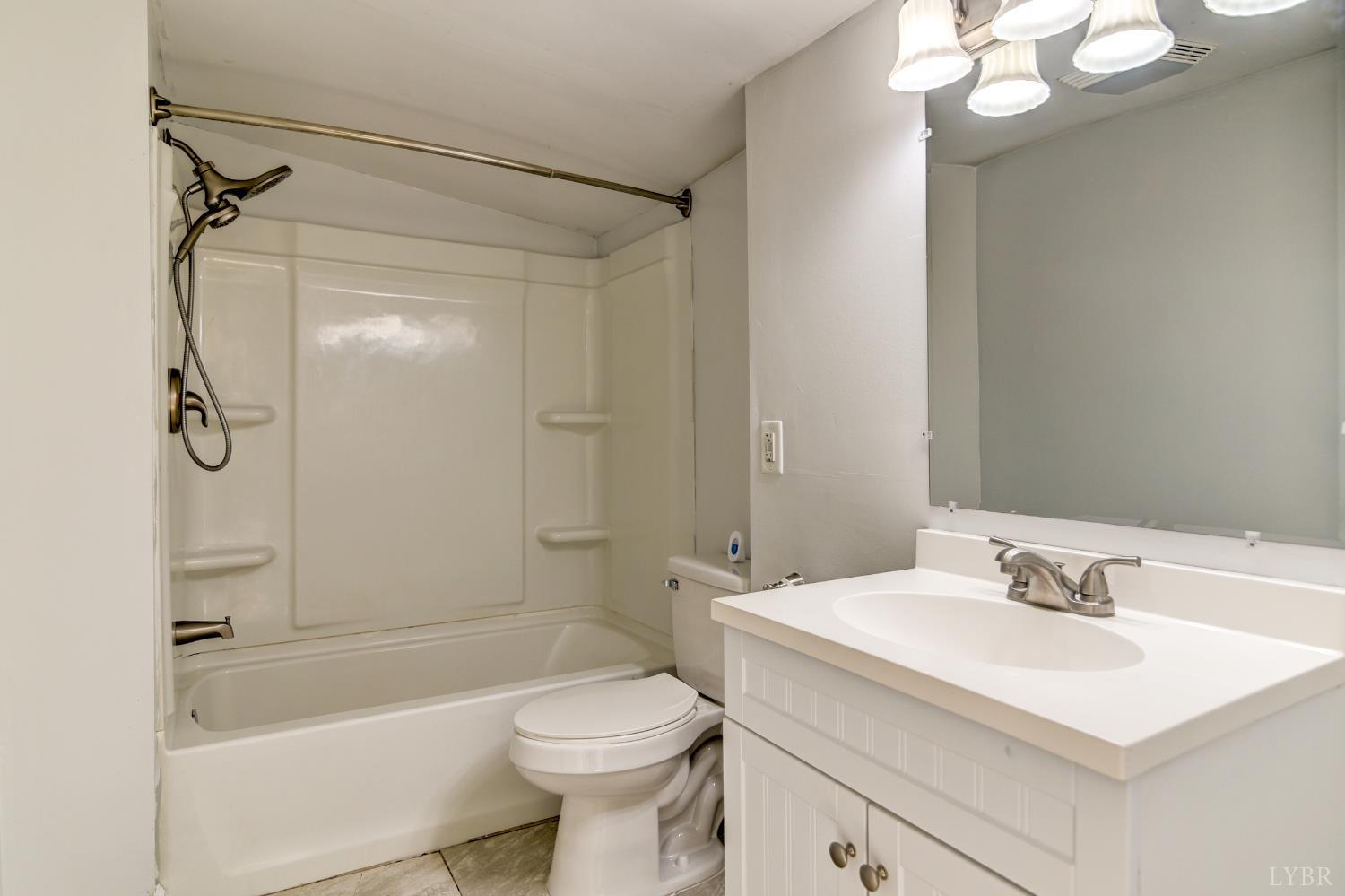 447 Toytown Road Amherst, VA 24521 - Photo 12 of 41