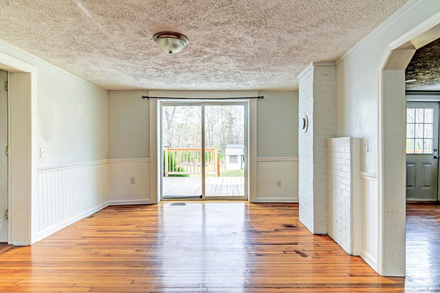 447 Toytown Road Amherst, VA 24521 - Photo 17 of 41