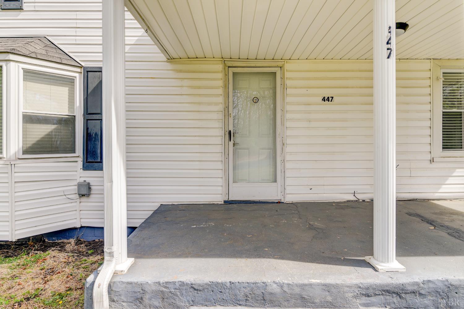 447 Toytown Road Amherst, VA 24521 - Photo 2 of 41