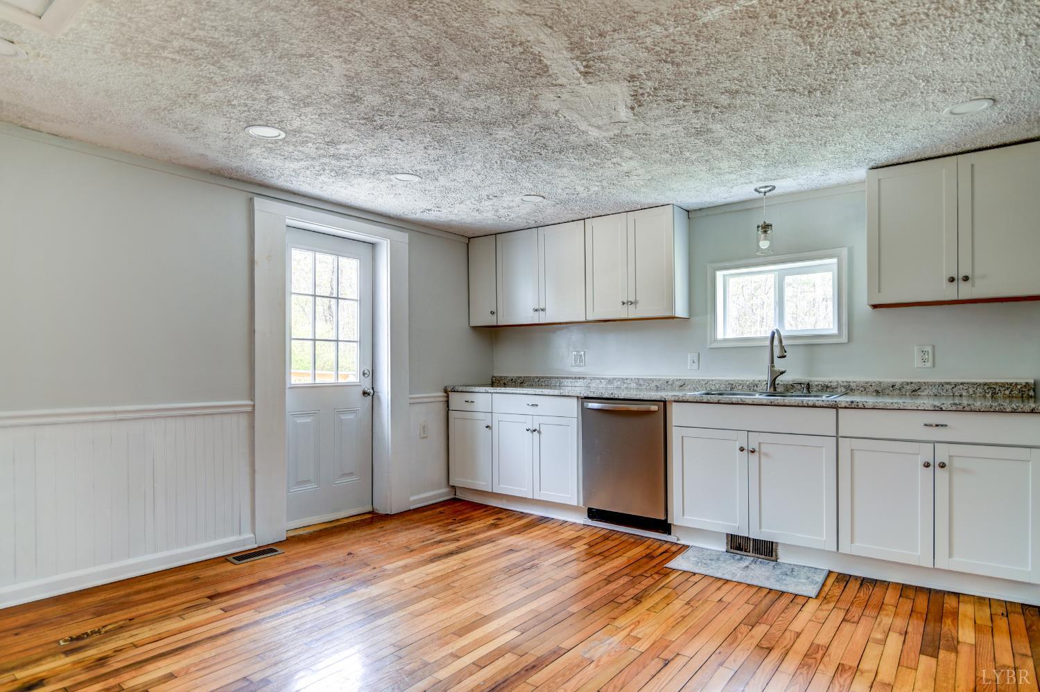 447 Toytown Road Amherst, VA 24521 - Photo 21 of 41