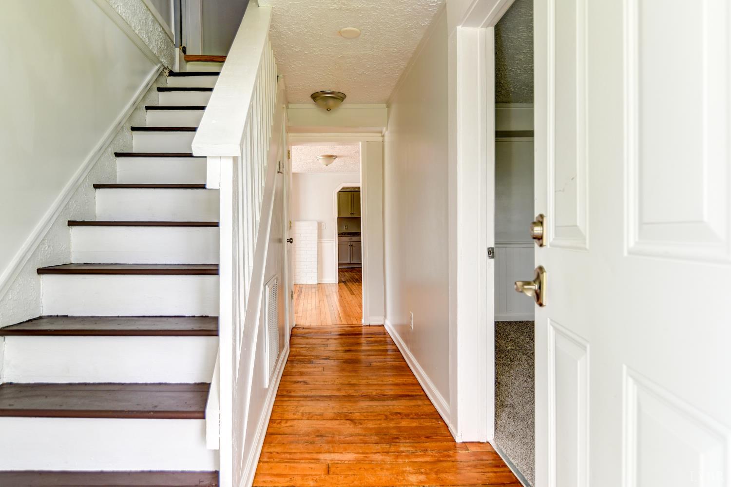 447 Toytown Road Amherst, VA 24521 - Photo 5 of 41