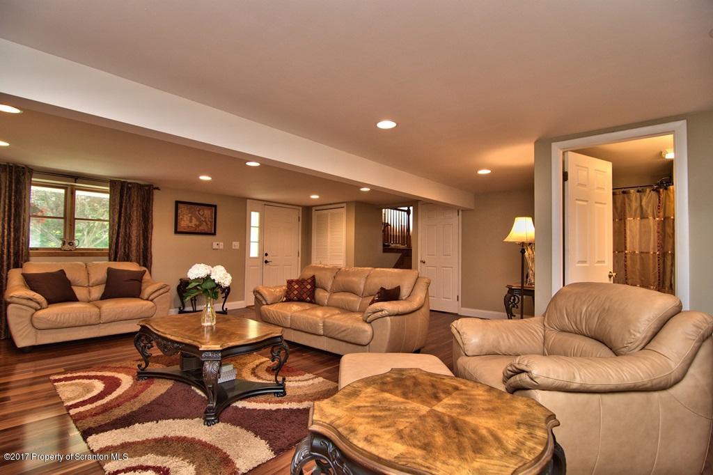 12 Brachy Road Moscow, PA 18444 - Photo 12 of 38 Gallery Image 12