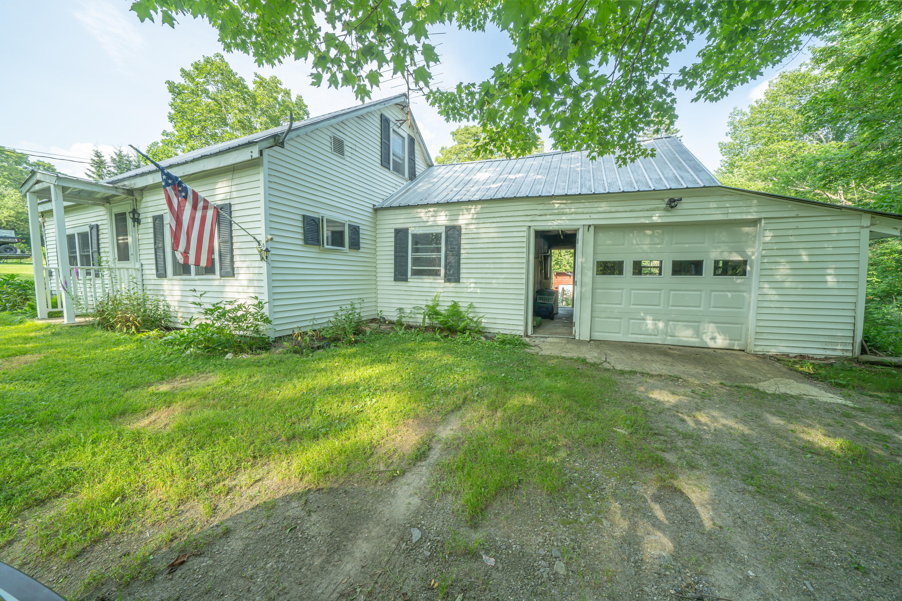 181 Files Hill Road Thorndike, ME 04986 - Photo 1 of 41 Front of Home