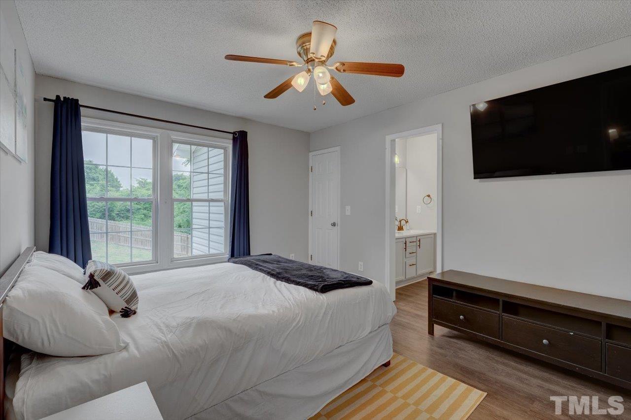 2425 Kingsboro Court Raleigh, NC 27610 - Photo 18 of 30 Gallery Image 18