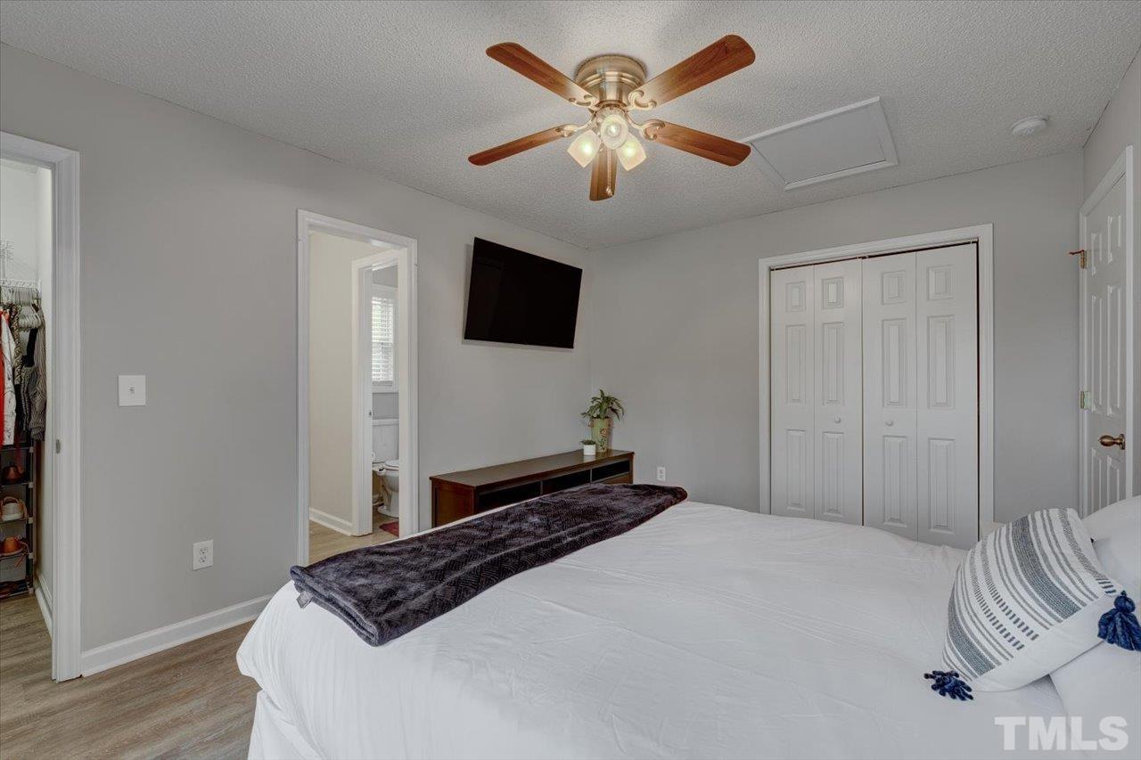 2425 Kingsboro Court Raleigh, NC 27610 - Photo 20 of 30 Gallery Image 20