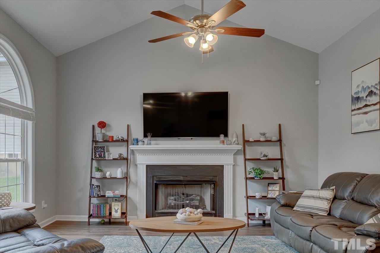 2425 Kingsboro Court Raleigh, NC 27610 - Photo 6 of 30 Gallery Image 6