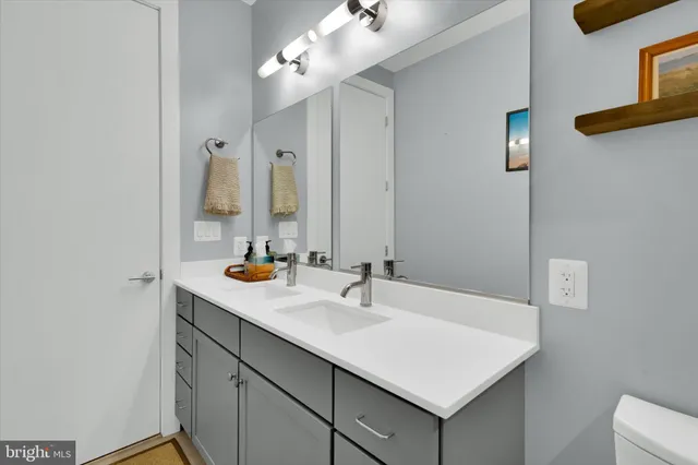 $4,800 | 3225 Sherman Avenue Northwest, Unit 1, Washington, DC 20010