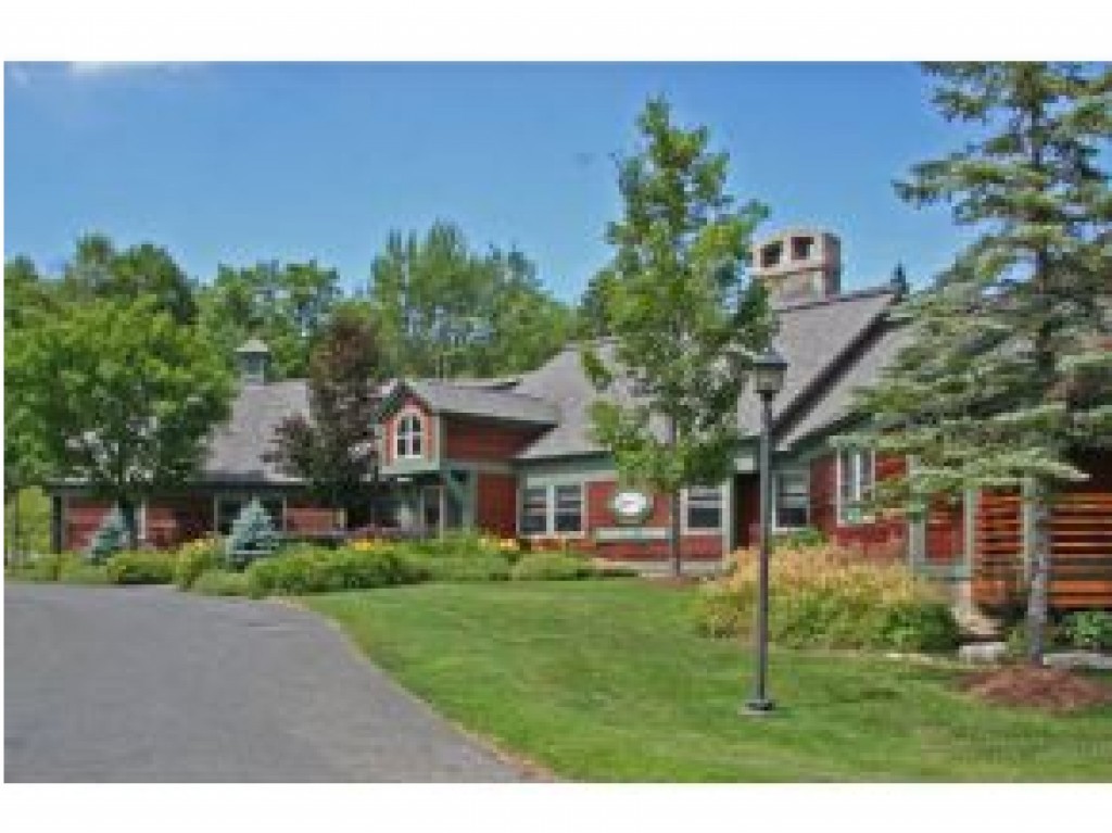 28 B Greenspring Road, Unit B West Dover, VT 05356 - Photo 14 of 20 Gallery Image 14