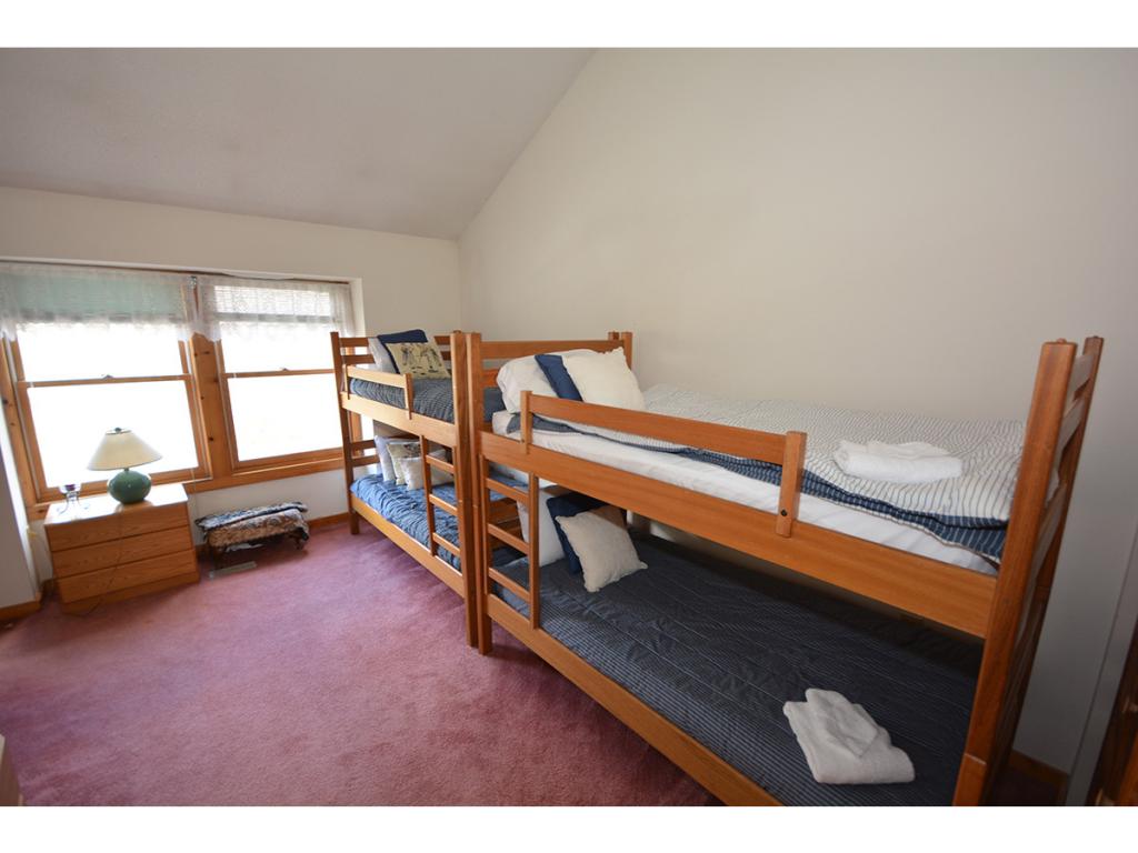 28 B Greenspring Road, Unit B West Dover, VT 05356 - Photo 10 of 20 Gallery Image 10