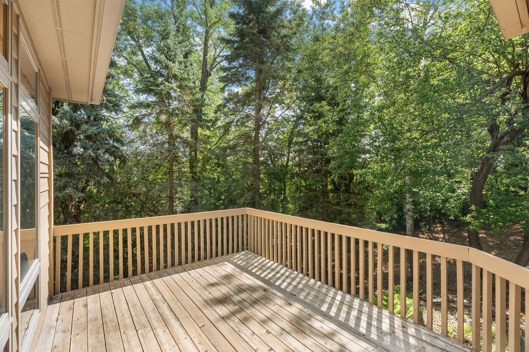 8975 Hunters Way Apple Valley, MN 55124 - Photo 7 of 27 Gallery Image 7