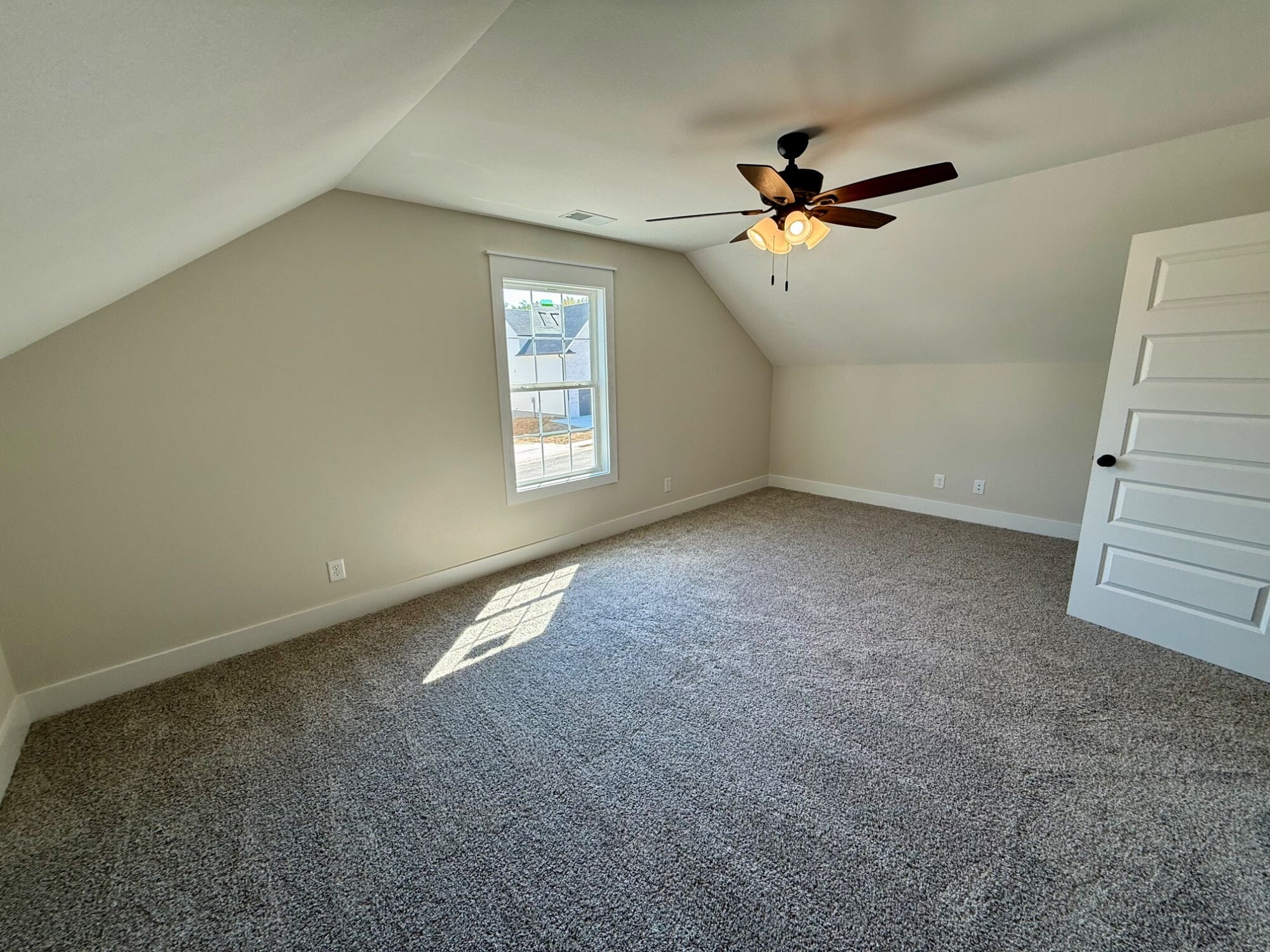166 Dewberry Road Clarksville, TN 37042 - Photo 30 of 35 Gallery Image 30