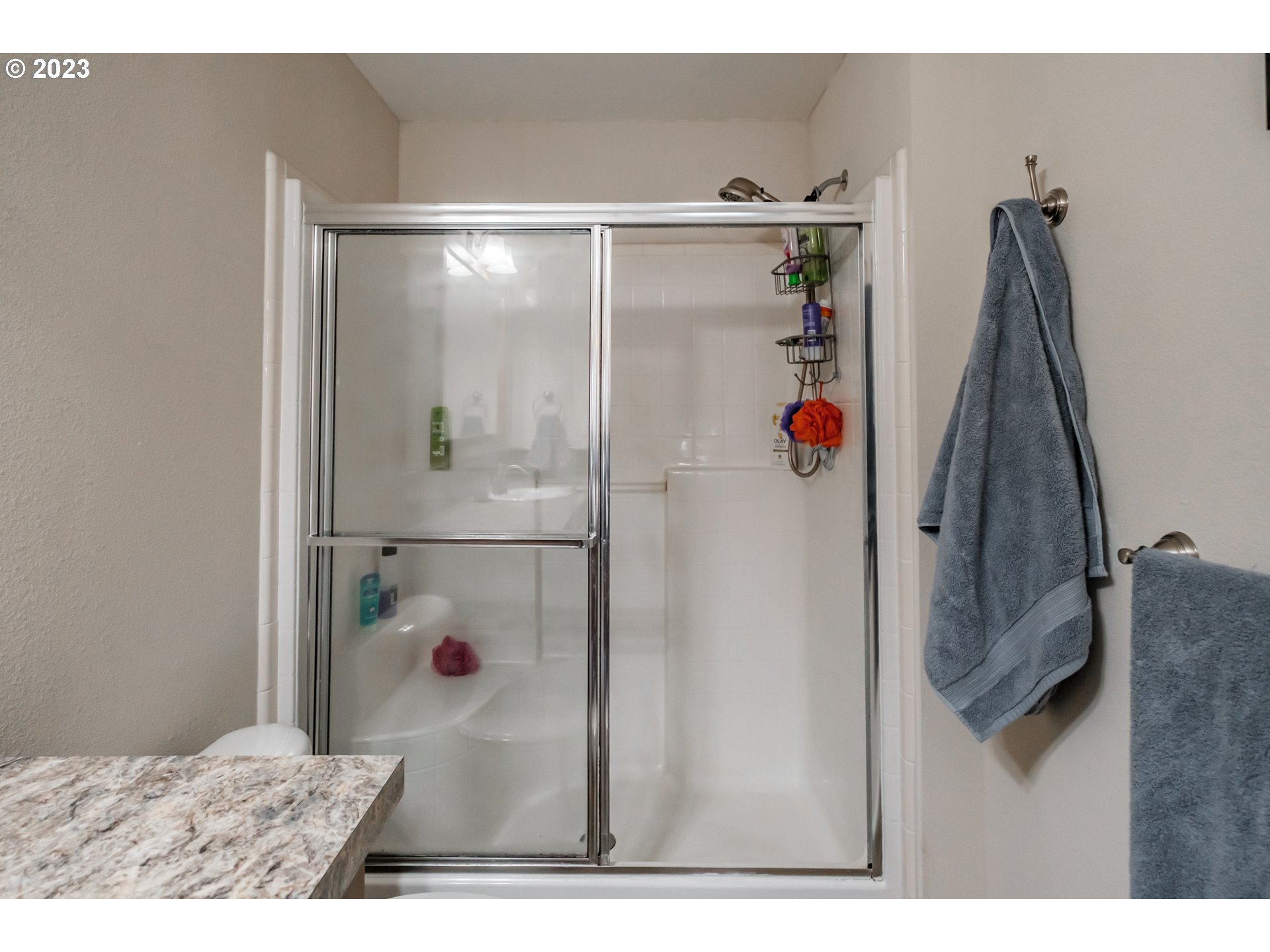 3557 Rainbow Loop, Unit 27 Hubbard, OR 97032 - Photo 12 of 31 Gallery Image 12