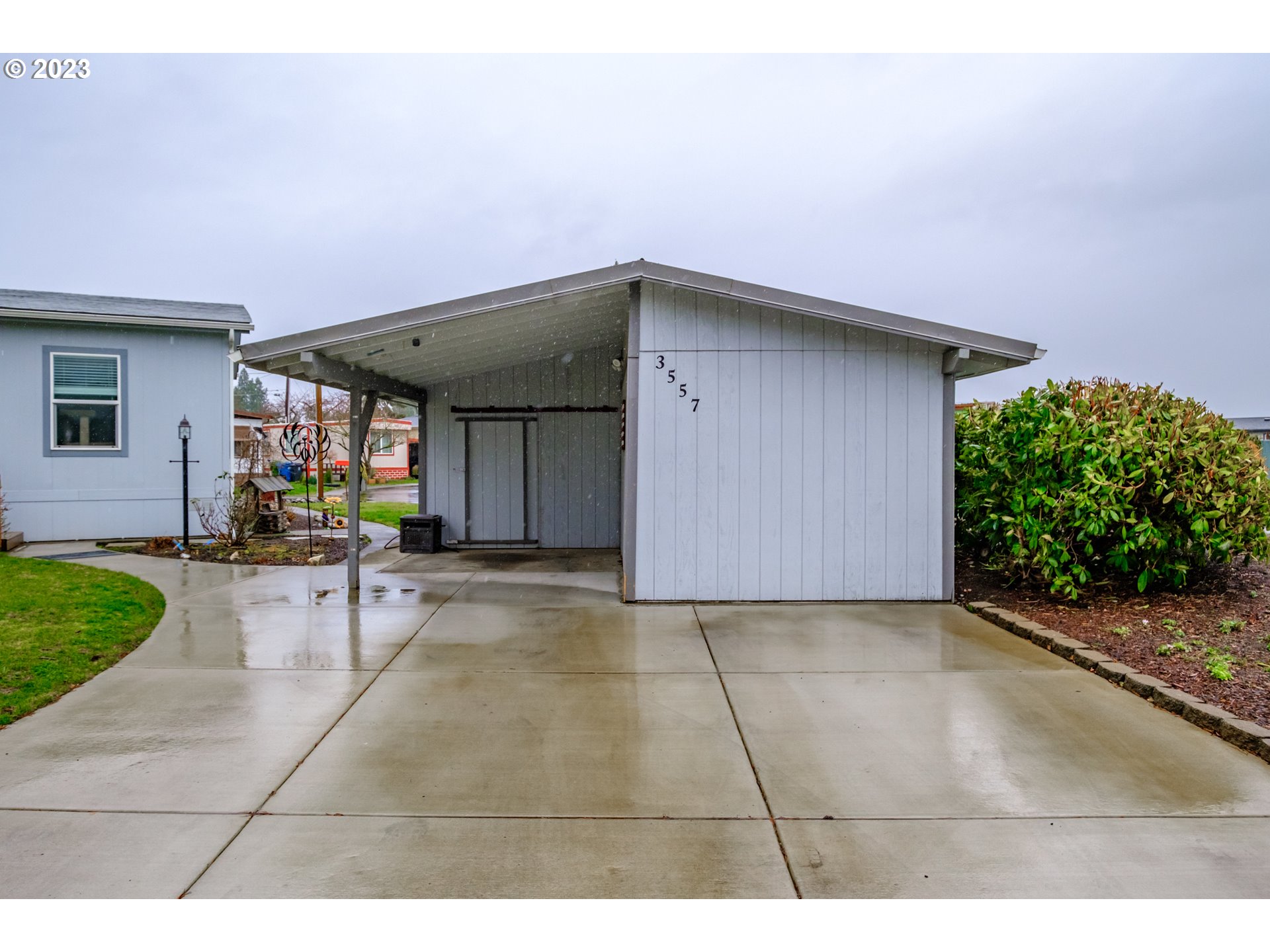 3557 Rainbow Loop, Unit 27 Hubbard, OR 97032 - Photo 26 of 31 Carport