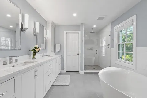 $2,895,000 | 15 Blandford Drive, Sudbury, MA 01776