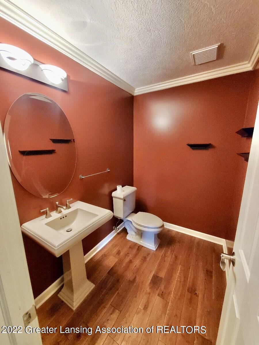 1017 Randy Lane St. Johns, MI 48879 - Photo 12 of 27 Half bath