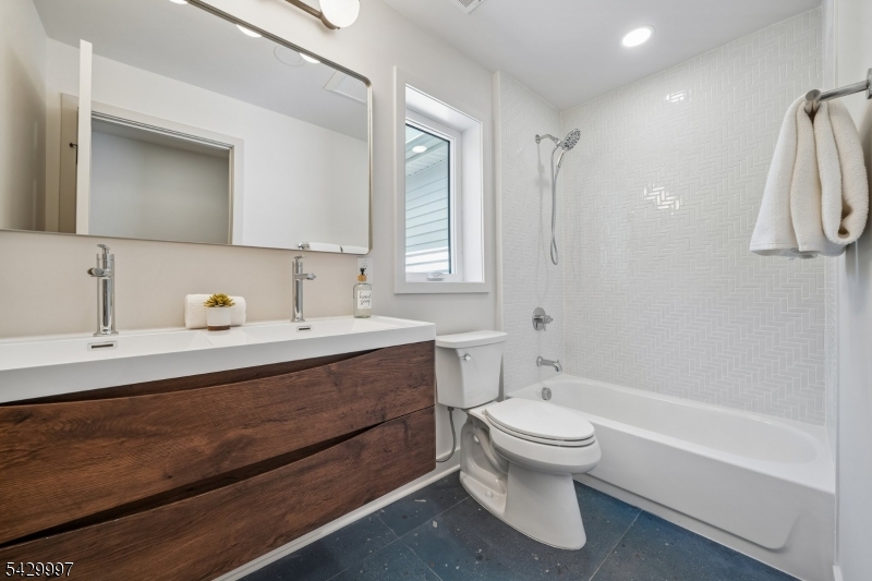 596 White Oak Ridge Road Short Hills, NJ 07078 - Photo 27 of 45