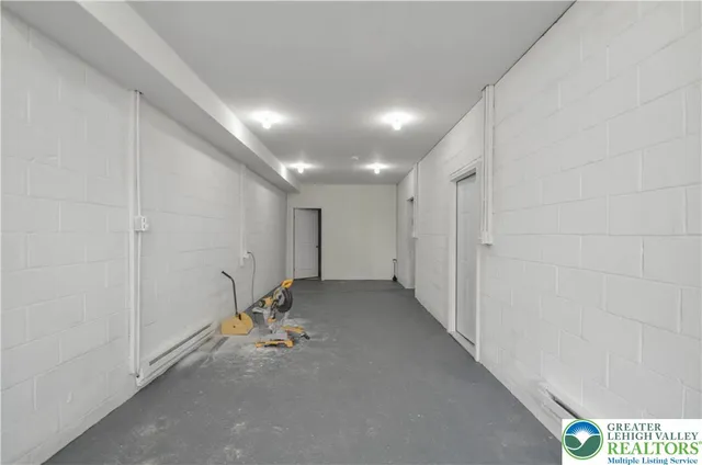 $2,500 | 2 Elm Street, Mount Pocono, PA 18344