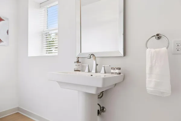 $1,450,000 | 3812 West 57th Street, Edina, MN 55410