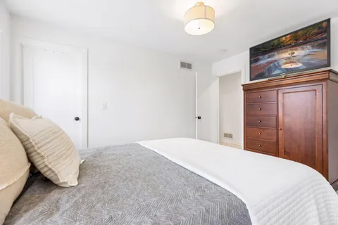 $1,450,000 | 3812 West 57th Street, Edina, MN 55410