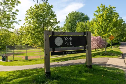 $1,450,000 | 3812 West 57th Street, Edina, MN 55410