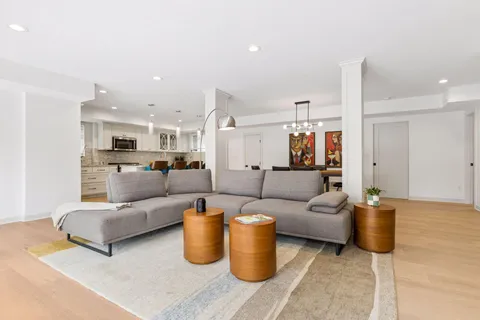 $1,450,000 | 3812 West 57th Street, Edina, MN 55410